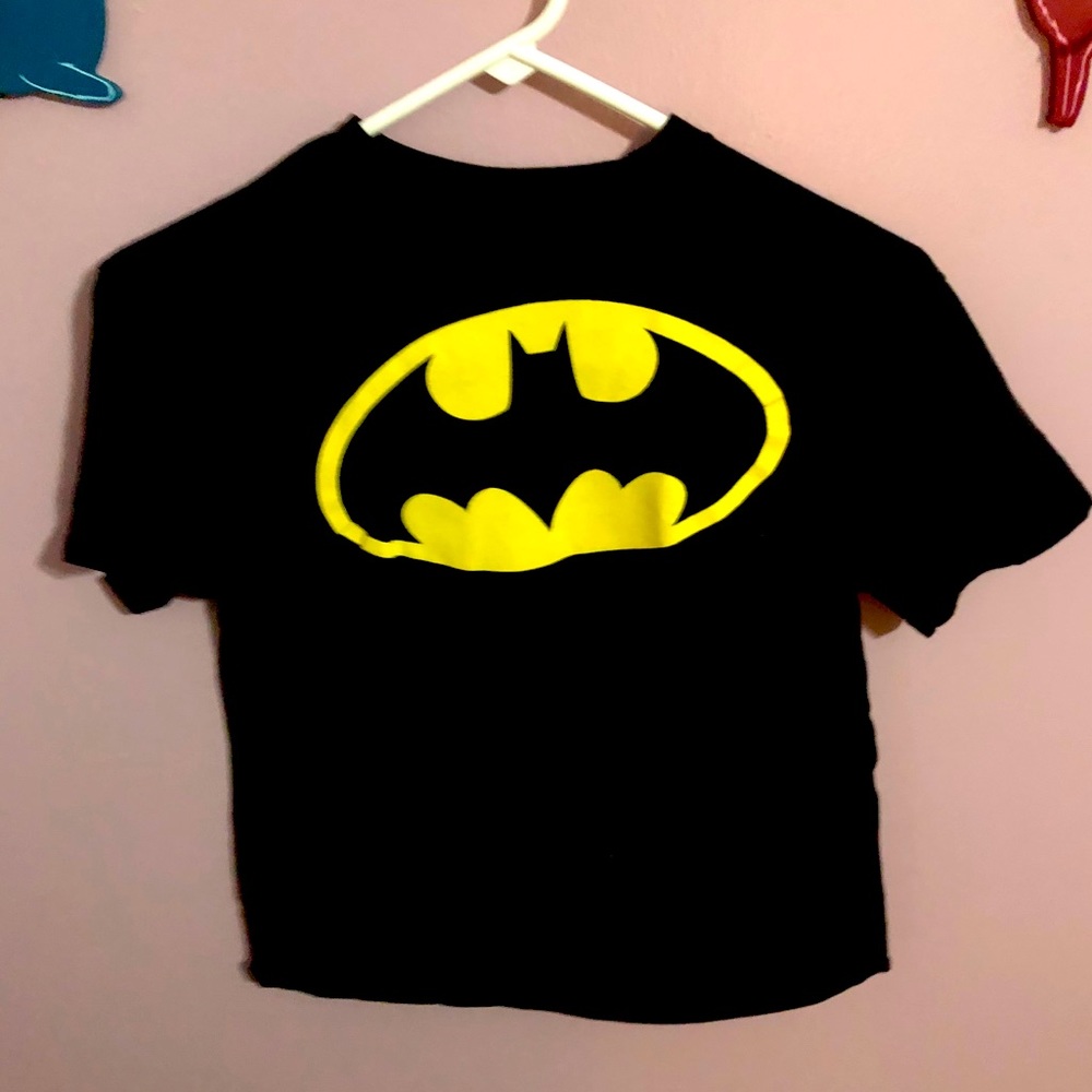 A Batman tee